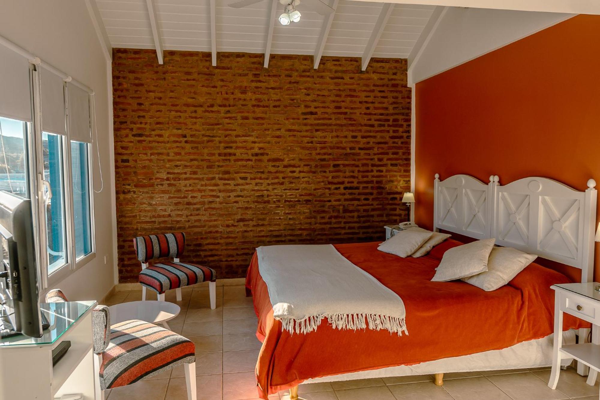 Rayentray Las Restingas Hotel De Mar Puerto Piramides Exterior photo
